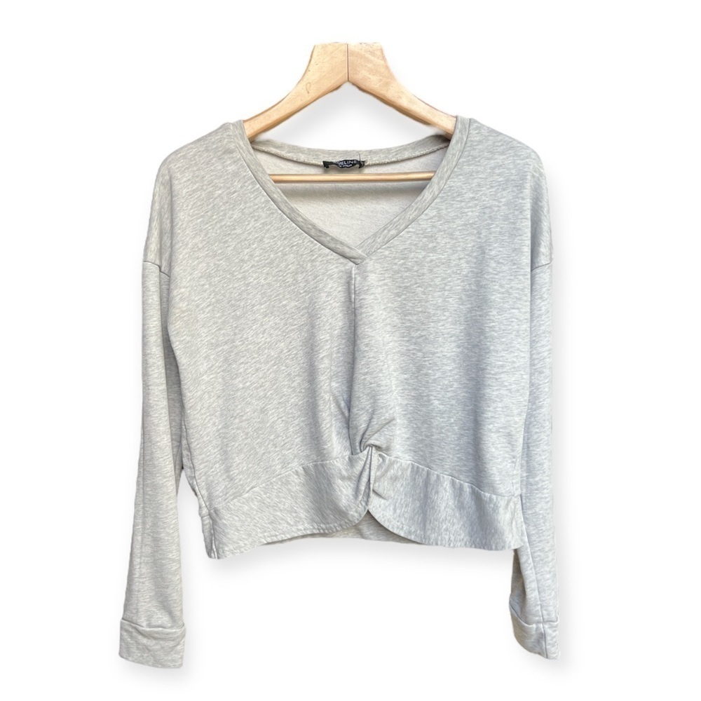 Adeline Women’s Cropped Grey Sweatshirt, Large